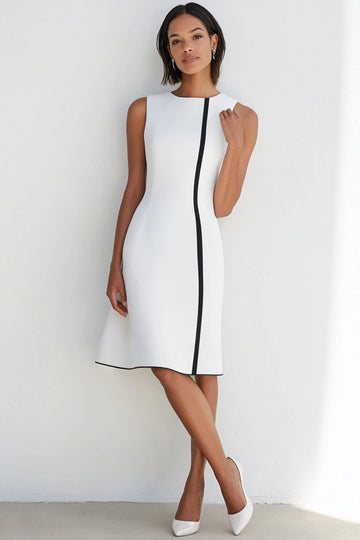 Robe formelle sans manches en satin blanc